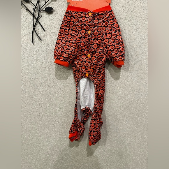 NWT Fuzz Yard Dog Halloween Costume Pajamas Jack-O-Lantern Black Orange - Picture 7 of 8